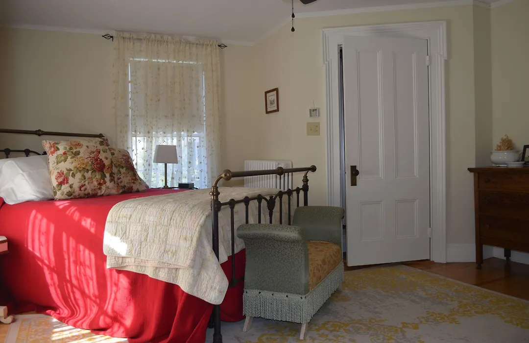Benjamin F. Packard House Bed And Breakfast-1